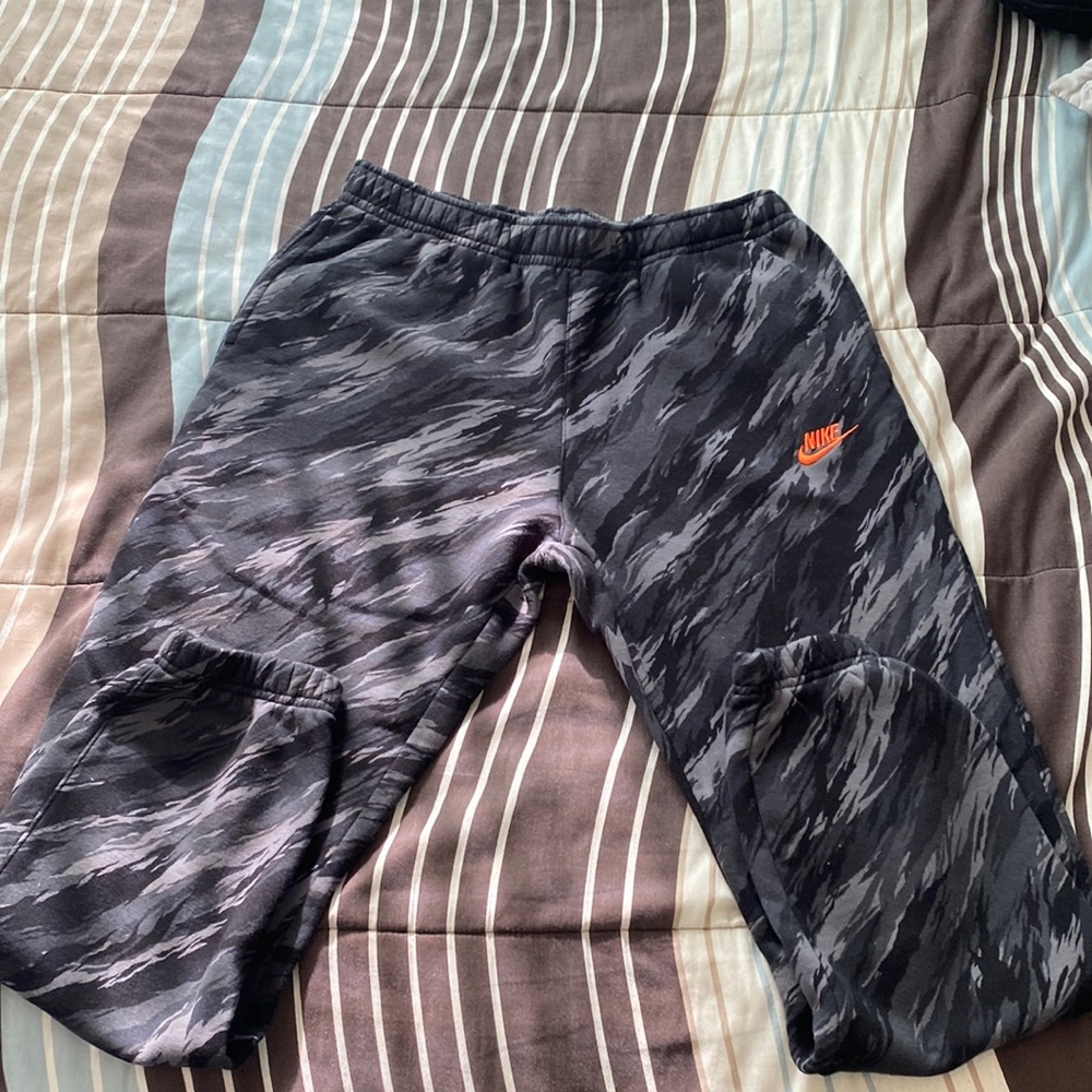 Nike fleece suit
